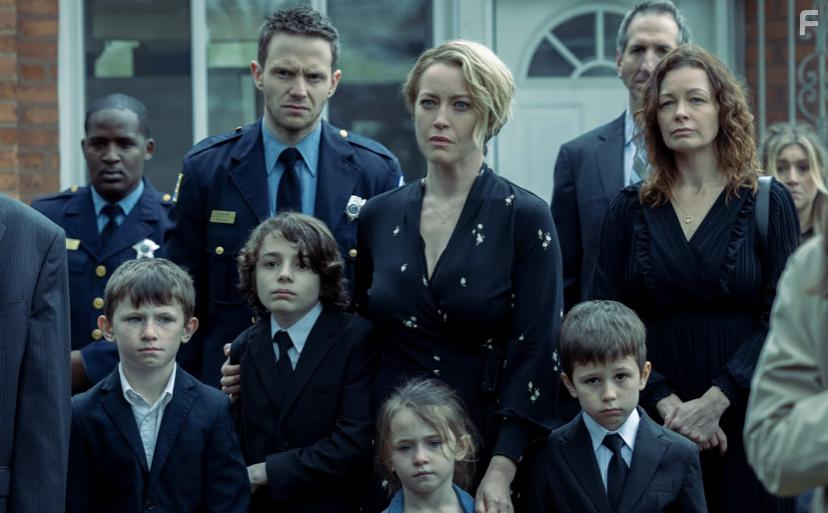 Jeffrey Edwards, Mark O'Brien, Rebecca Spence, Nina O'Keefe, and Judah Abner Paul in 61st Street (2022)