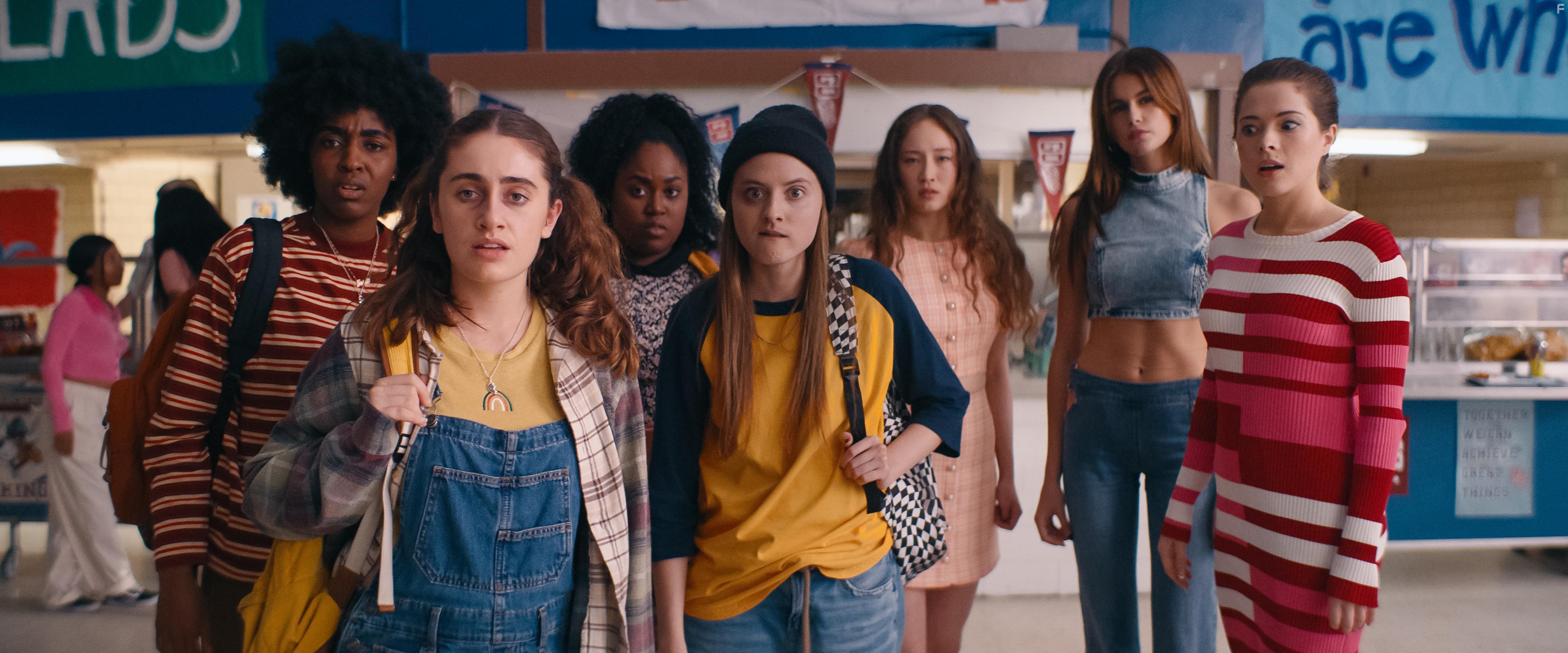 Havana Rose Liu, Virginia Tucker, Zamani Wilder, Rachel Sennott, Kaia Gerber, Ayo Edebiri, and Summer Joy Campbell in Bottoms (2023)