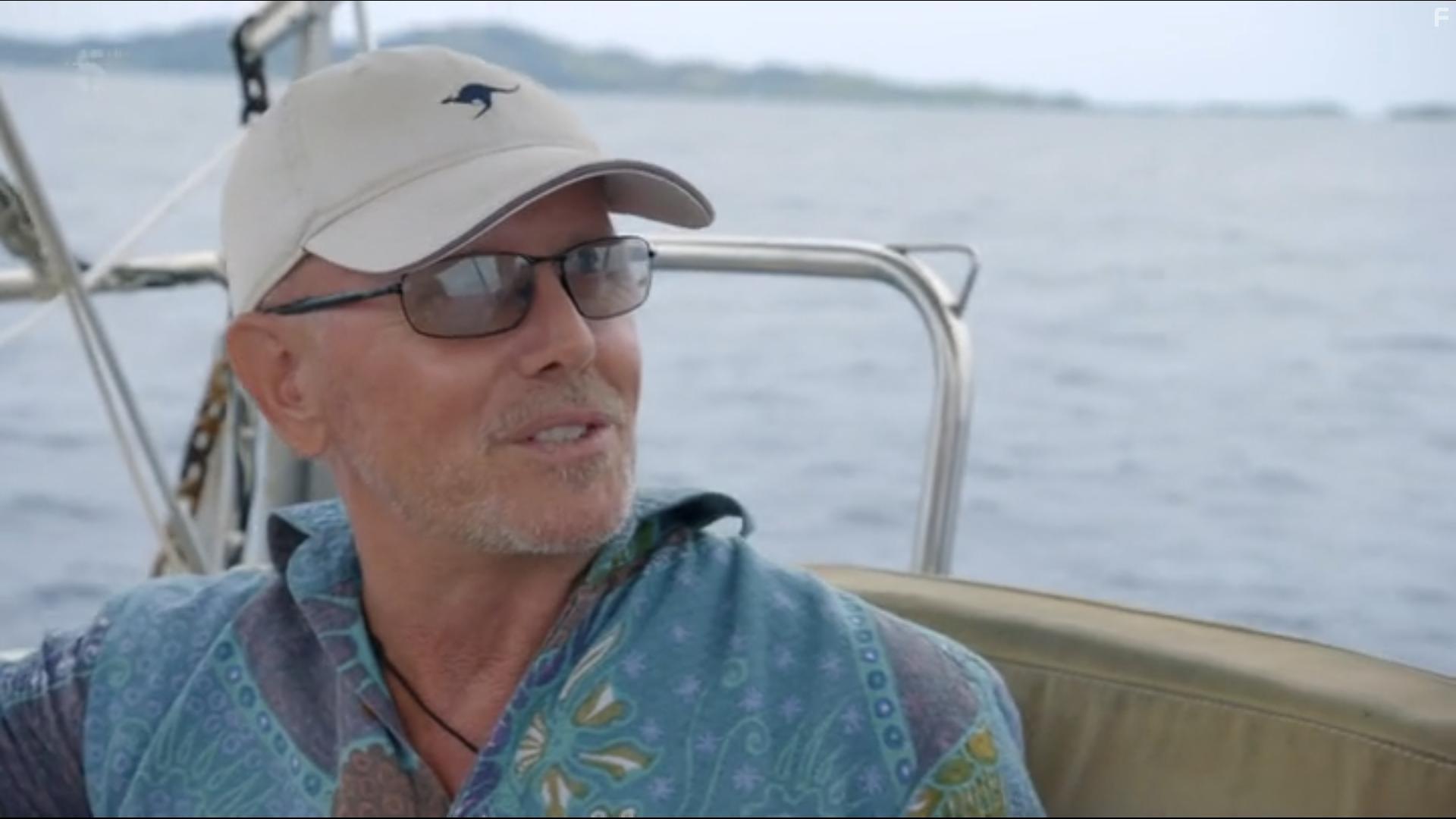 Ben Fogle: New Lives in the Wild: Fiji, Pacific Ocean (2020)