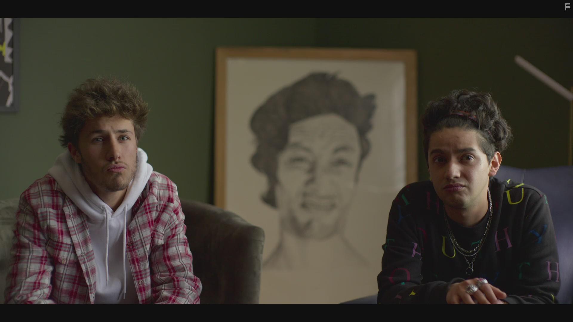 Harold Azuara and Juanpa Zurita in Quieres ser mi... hijo? (2023)