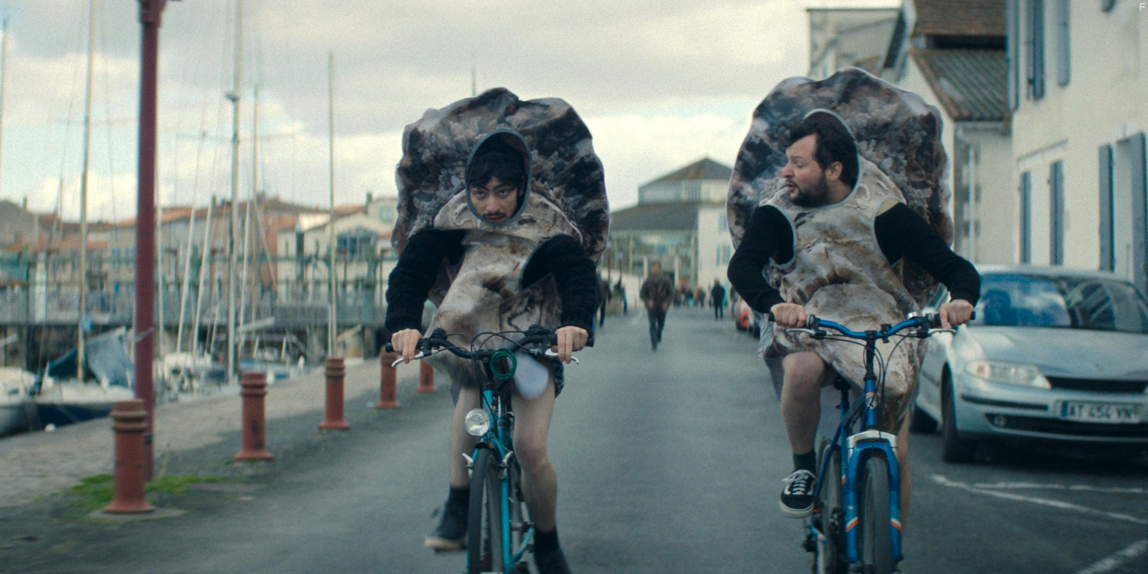 Lon Plazol and Tho Fernandez in Darknet-sur-Mer (2022)