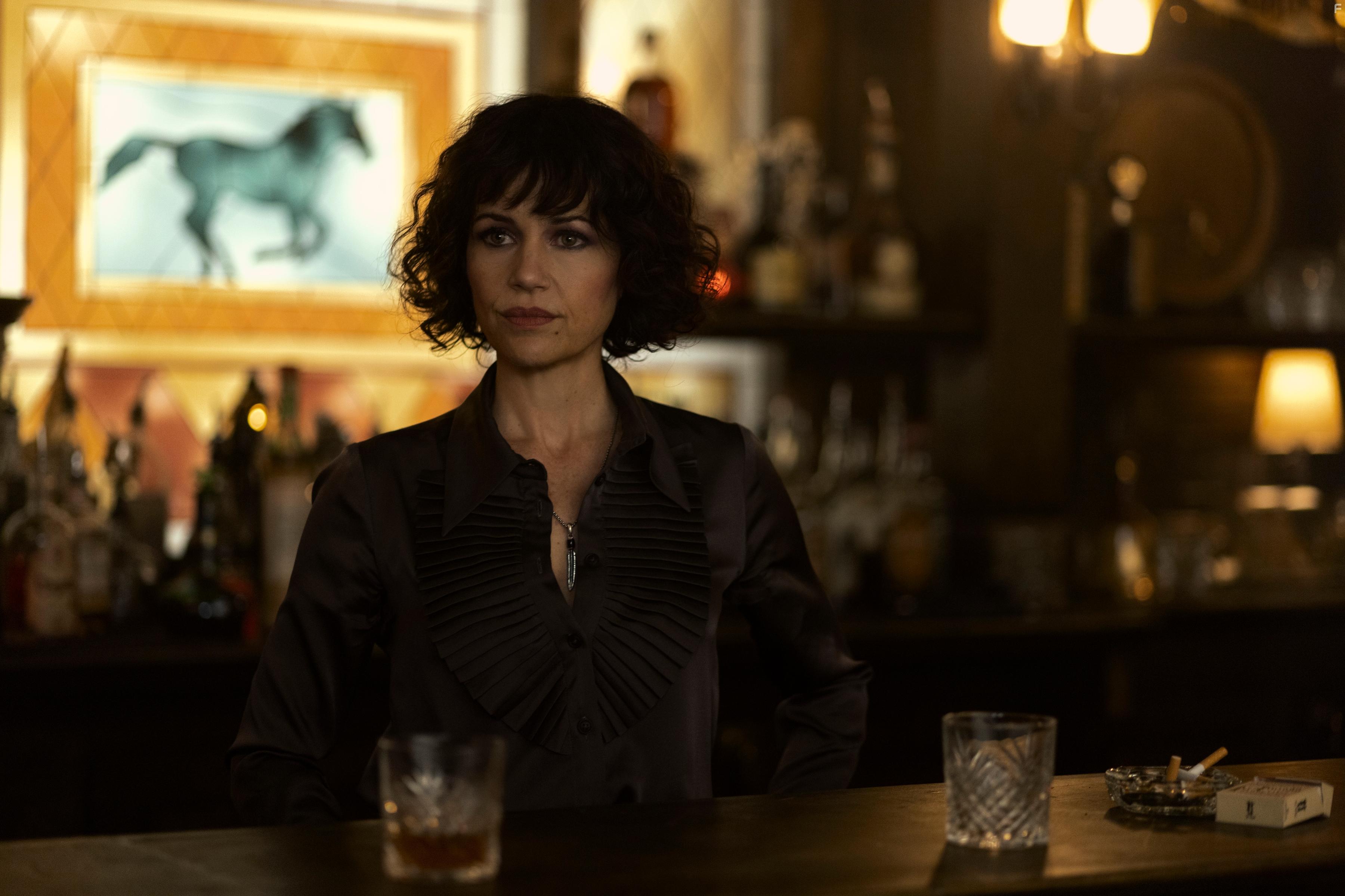 Carla Gugino in The Fall of the House of Usher (2023)