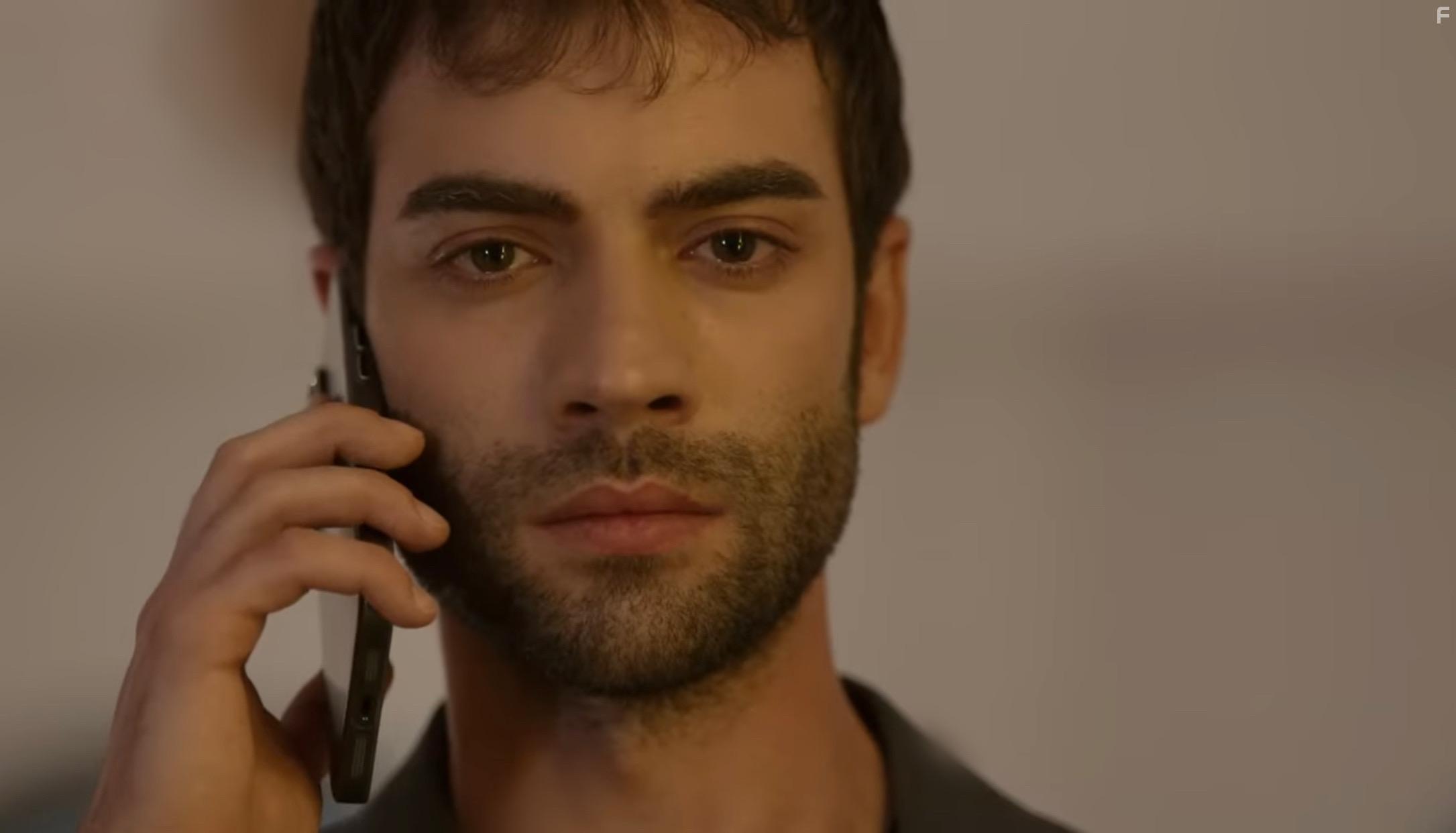 Burak Berkay Akgl in Safir (2023)