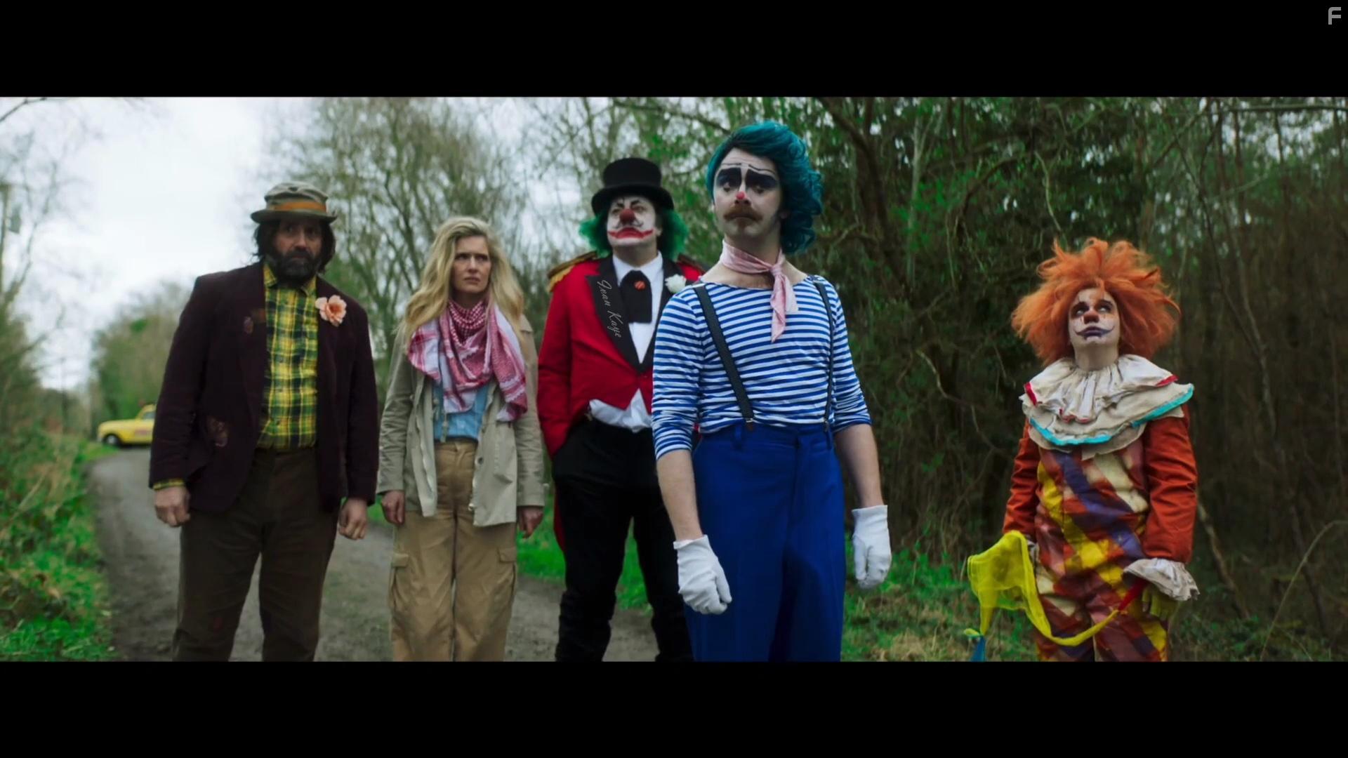 Ivan Kaye, Amy De Bhrn, David Earl, Natalie Palamides, and Fionn Foley in Apocalypse Clown (2023)