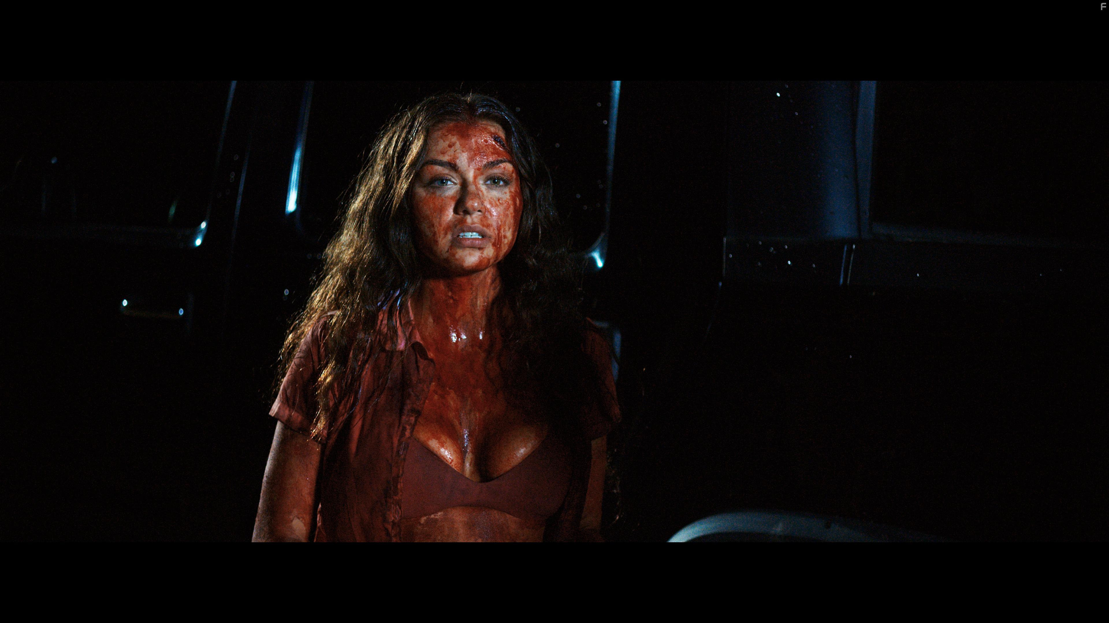 Victoria Konefal in Fog City (2023)