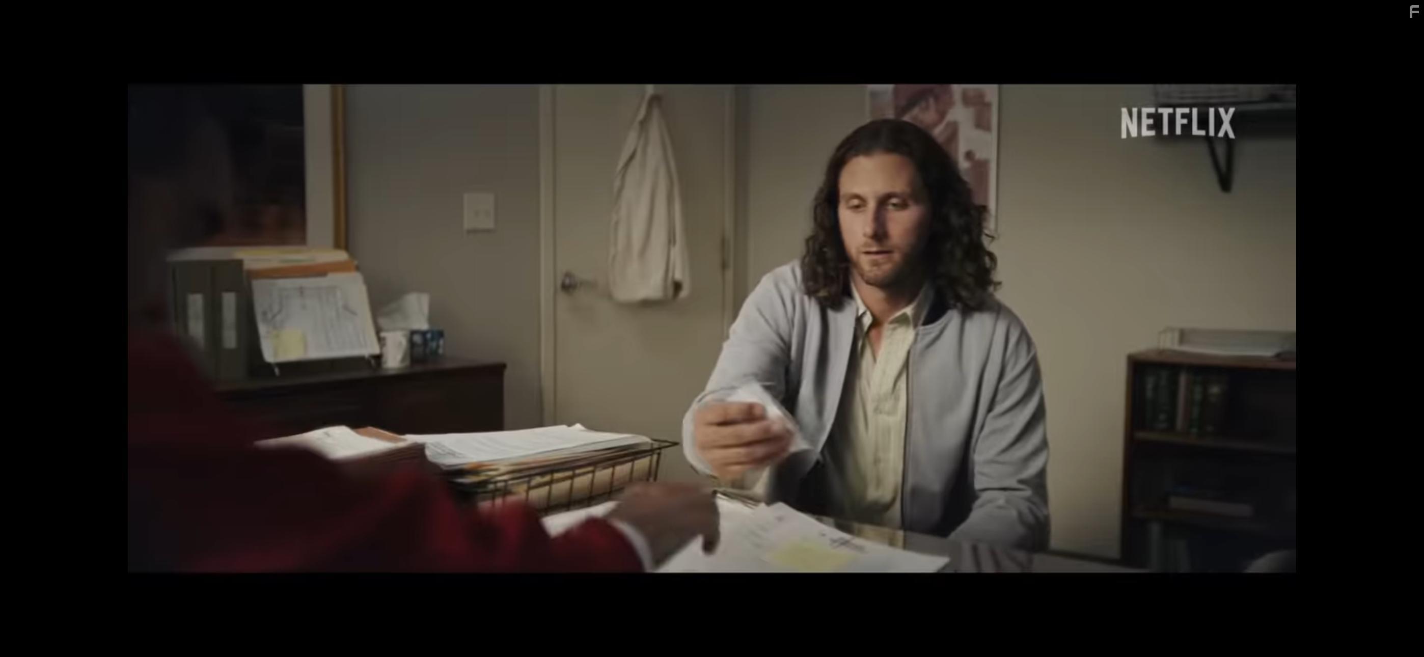 Brian d'Arcy James and Quinn Bozza in Pain Hustlers (2023)