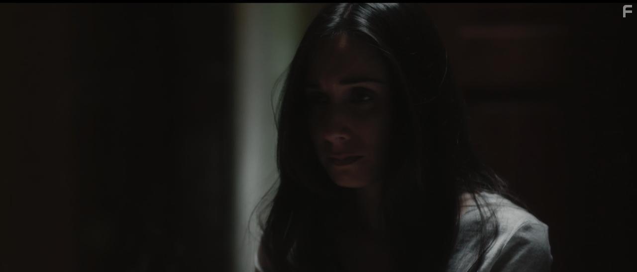 Jessica Martin del Campo in Safehouse (2023)