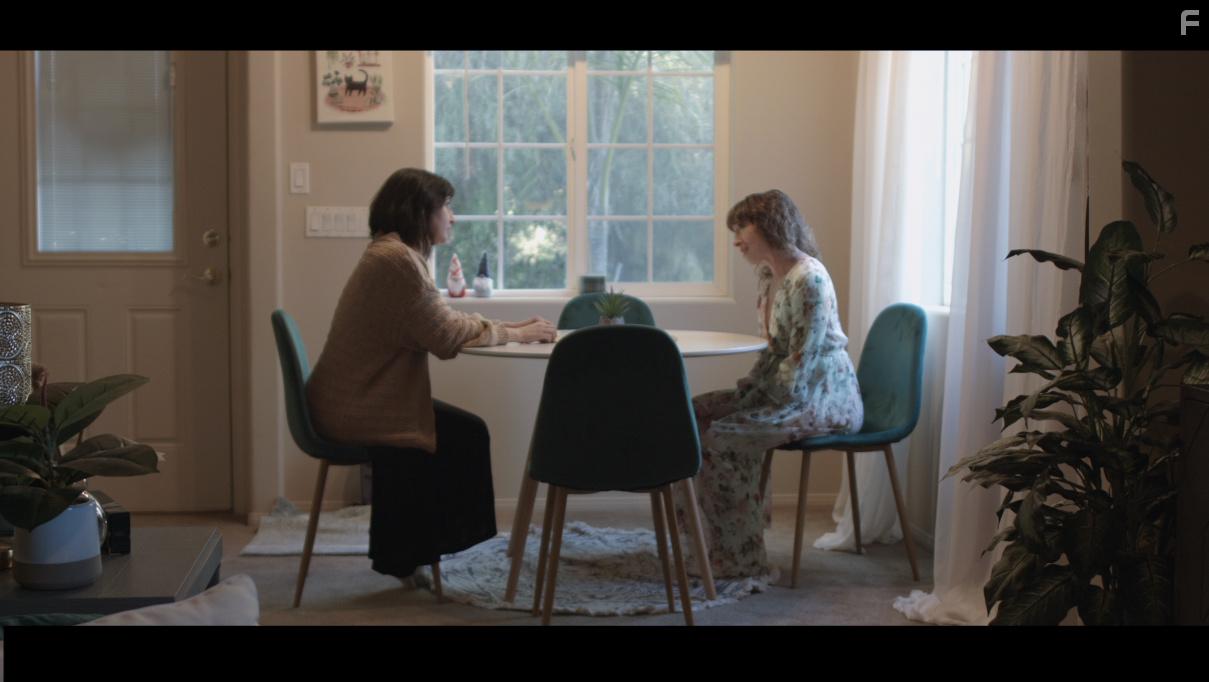 Vanessa Lauren Gamble and Naomi Grossman in Oblivious (2023)