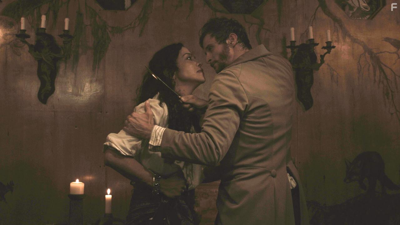 Arlette Del Toro and Tyler Charles Kane in The Gravedigger (2019)