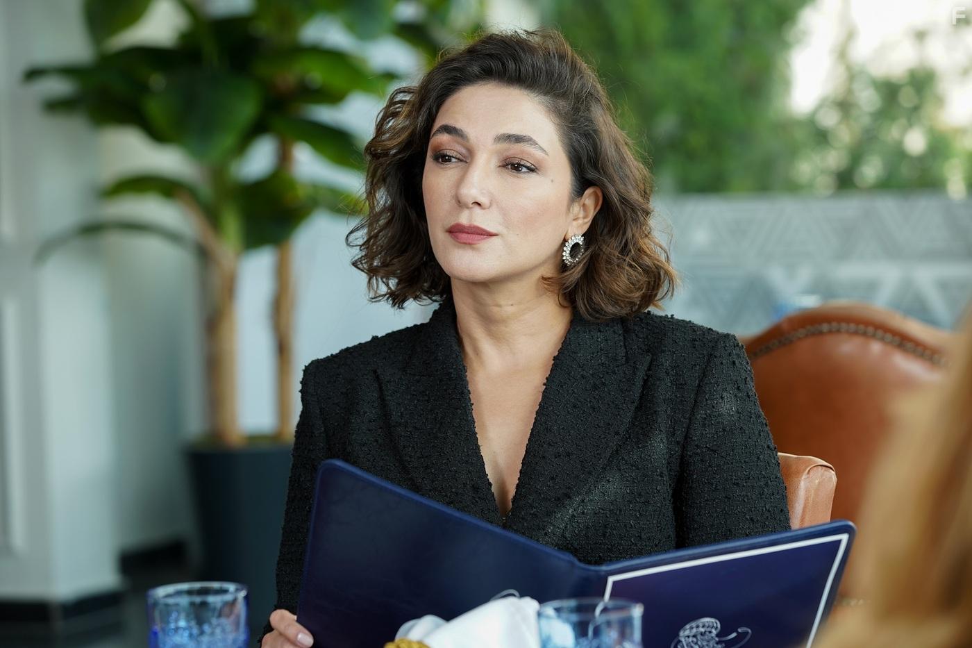 Sebnem Hassanisoughi in Yabani (2023)
