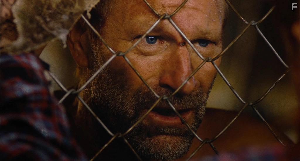 Aaron Eckhart in Rumble Through the Dark (2023)