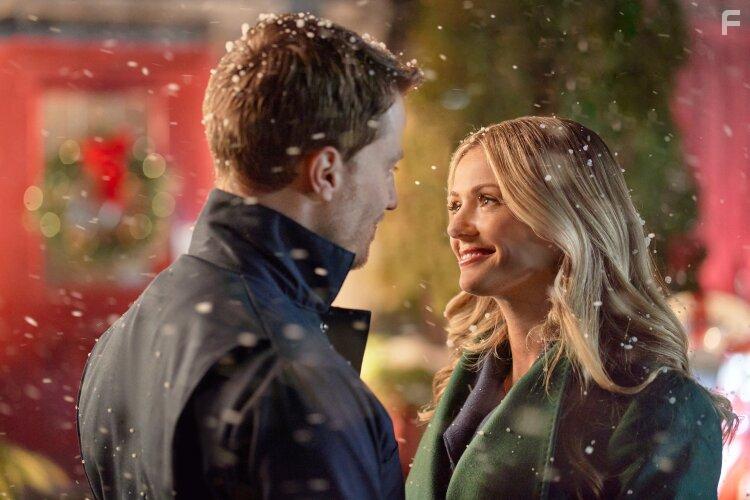 Jonathan Keltz and Rebecca Dalton in Christmas by Design (2023)