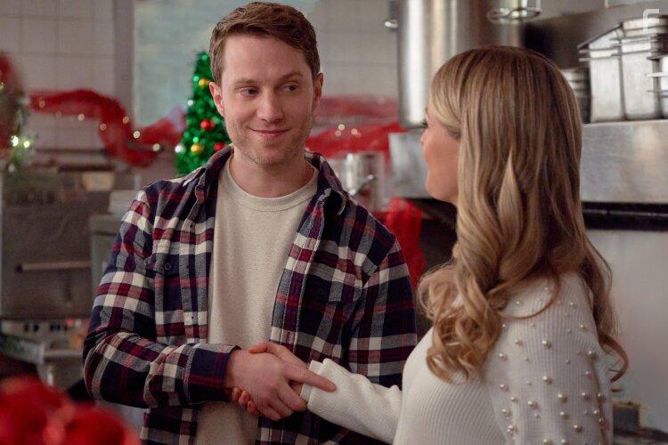 Jonathan Keltz and Rebecca Dalton in Christmas by Design (2023)