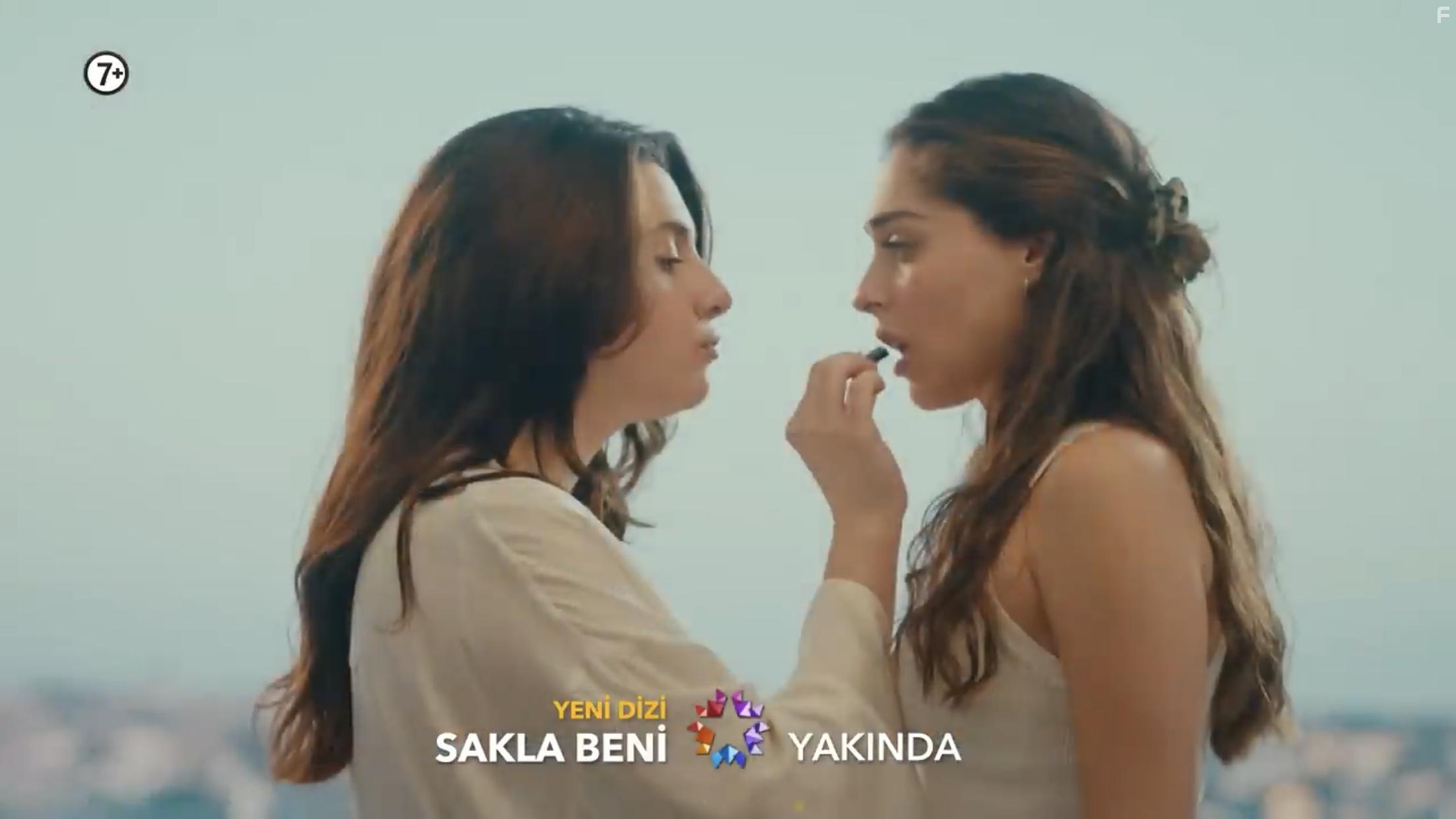 Asude Kalebek and Cemre Baysel in Sakla Beni (2023)