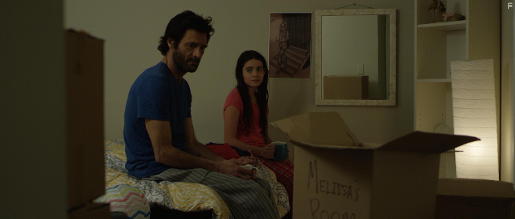 David Lee Smith and Victoria Clare in Landfill (2021)