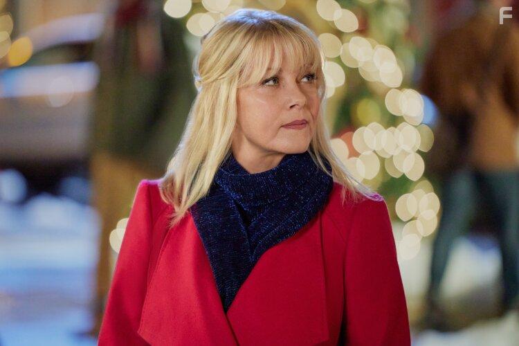 Barbara Niven in Ms. Christmas Comes to Town (2023)