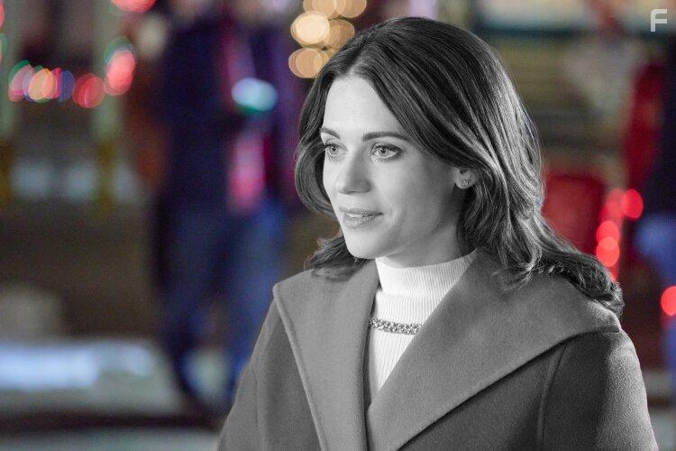 Lyndsy Fonseca in Where Are You, Christmas? (2023)