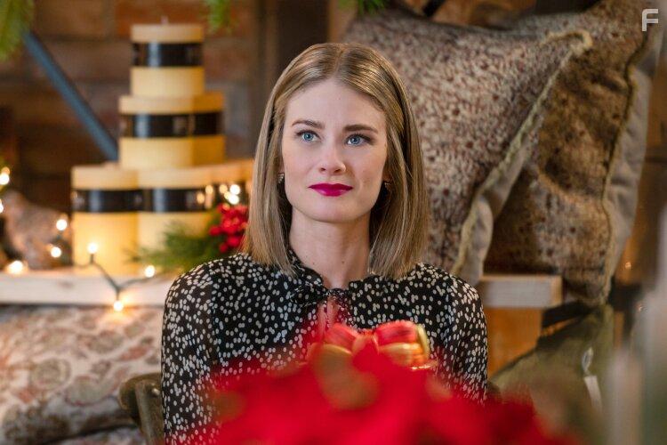 Kim Matula in Checkin' It Twice (2023)