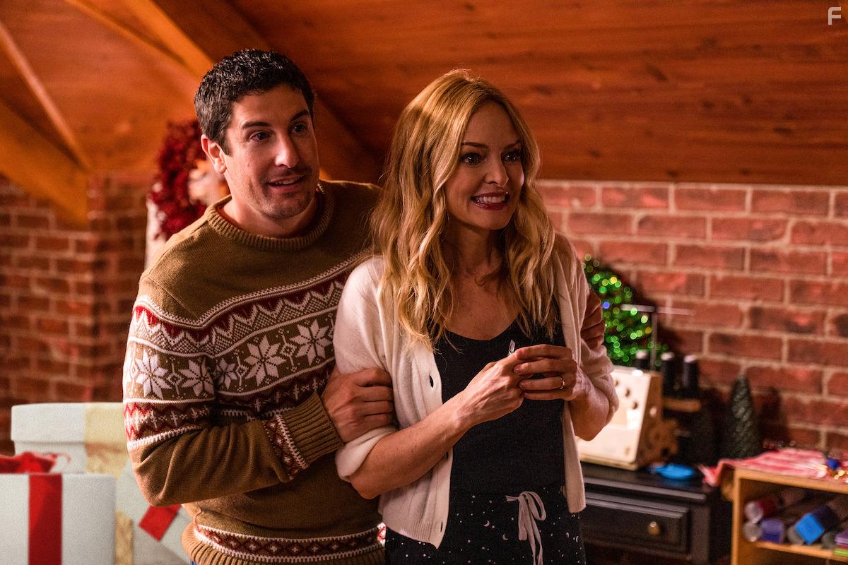 Heather Graham and Jason Biggs in Best. Christmas. Ever! (2023)