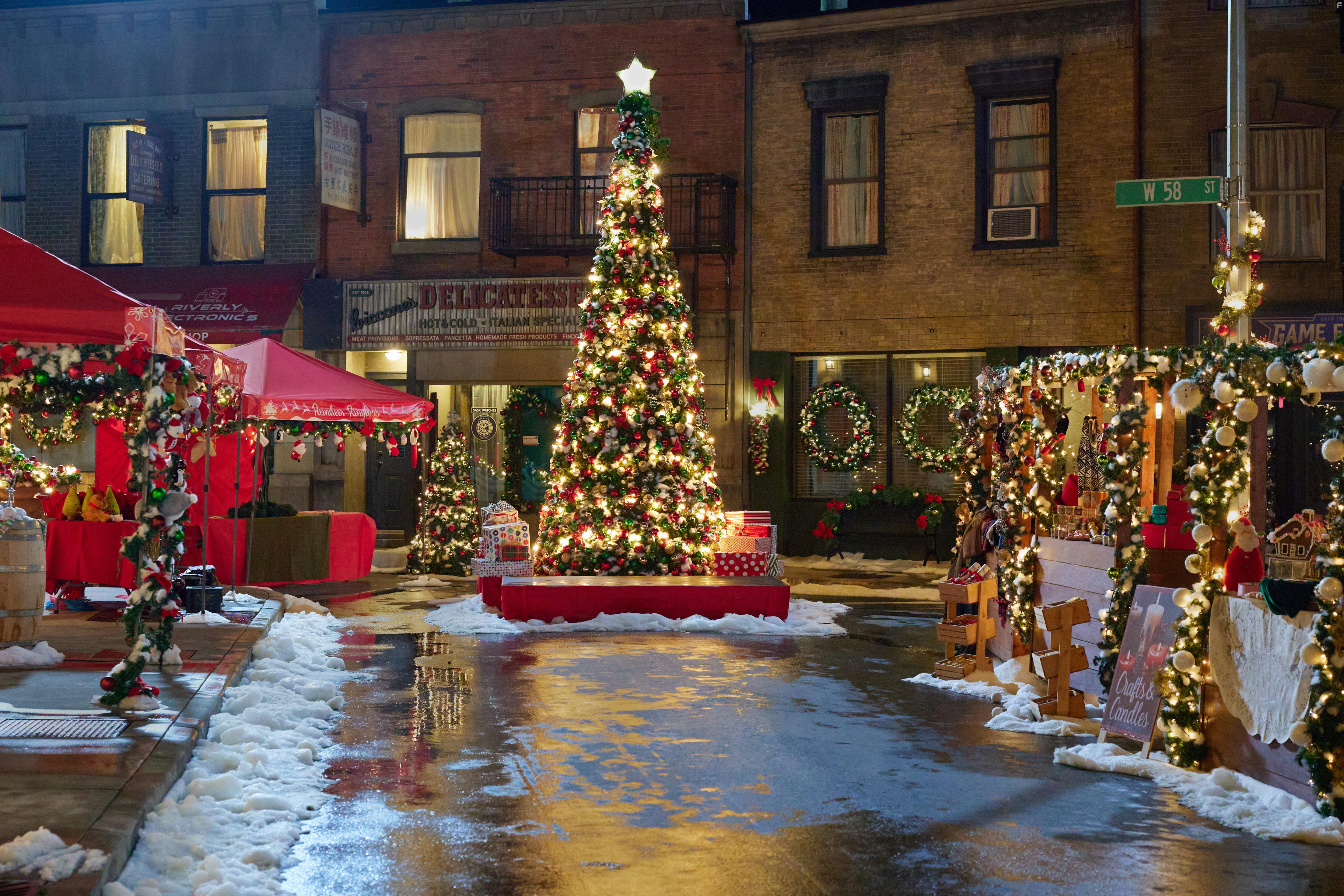 A Season for Family (2023)