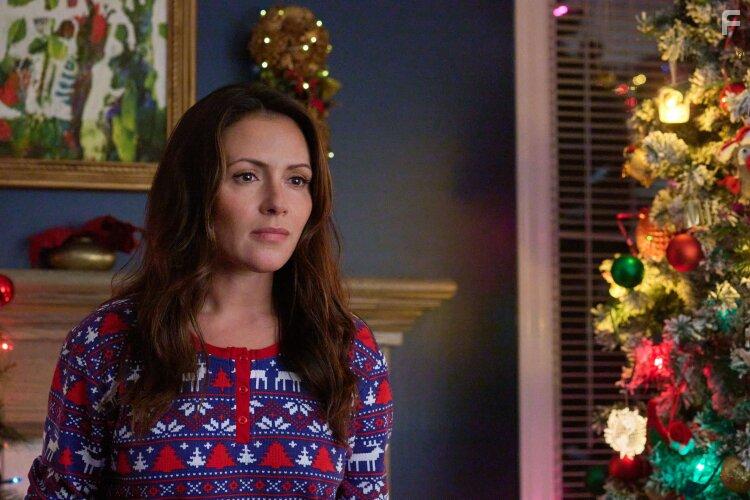 Italia Ricci in Catch Me If You Claus (2023)