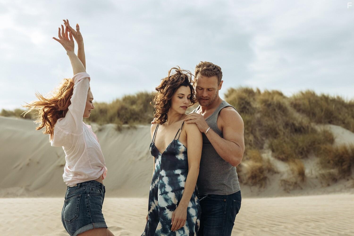 Пара по соседству