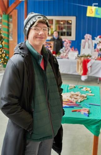 Auldin Maxwell in A World Record Christmas (2023)