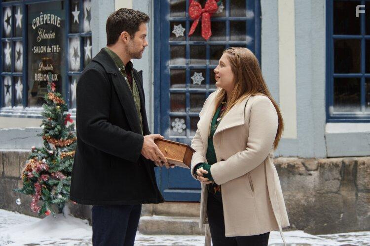 Brant Daugherty and Jaicy Elliot in Joyeux Noel (2023)