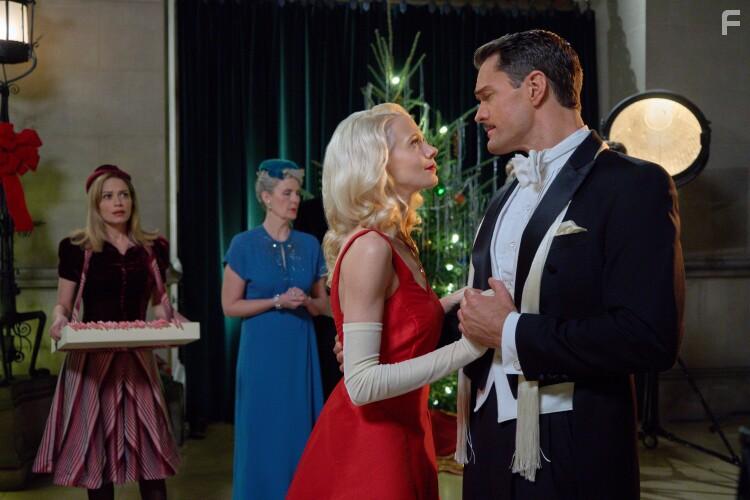 Bethany Joy Lenz, Annabelle Borke, and Colton Little in A Biltmore Christmas (2023)