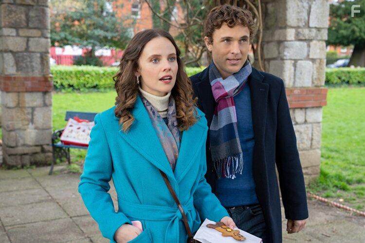 William Moseley and Sarah Ramos in Christmas in Notting Hill (2023)