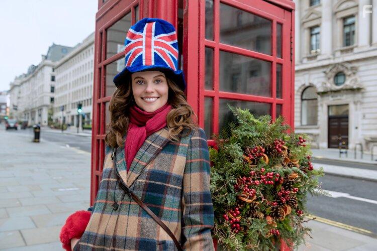 Sarah Ramos in Christmas in Notting Hill (2023)