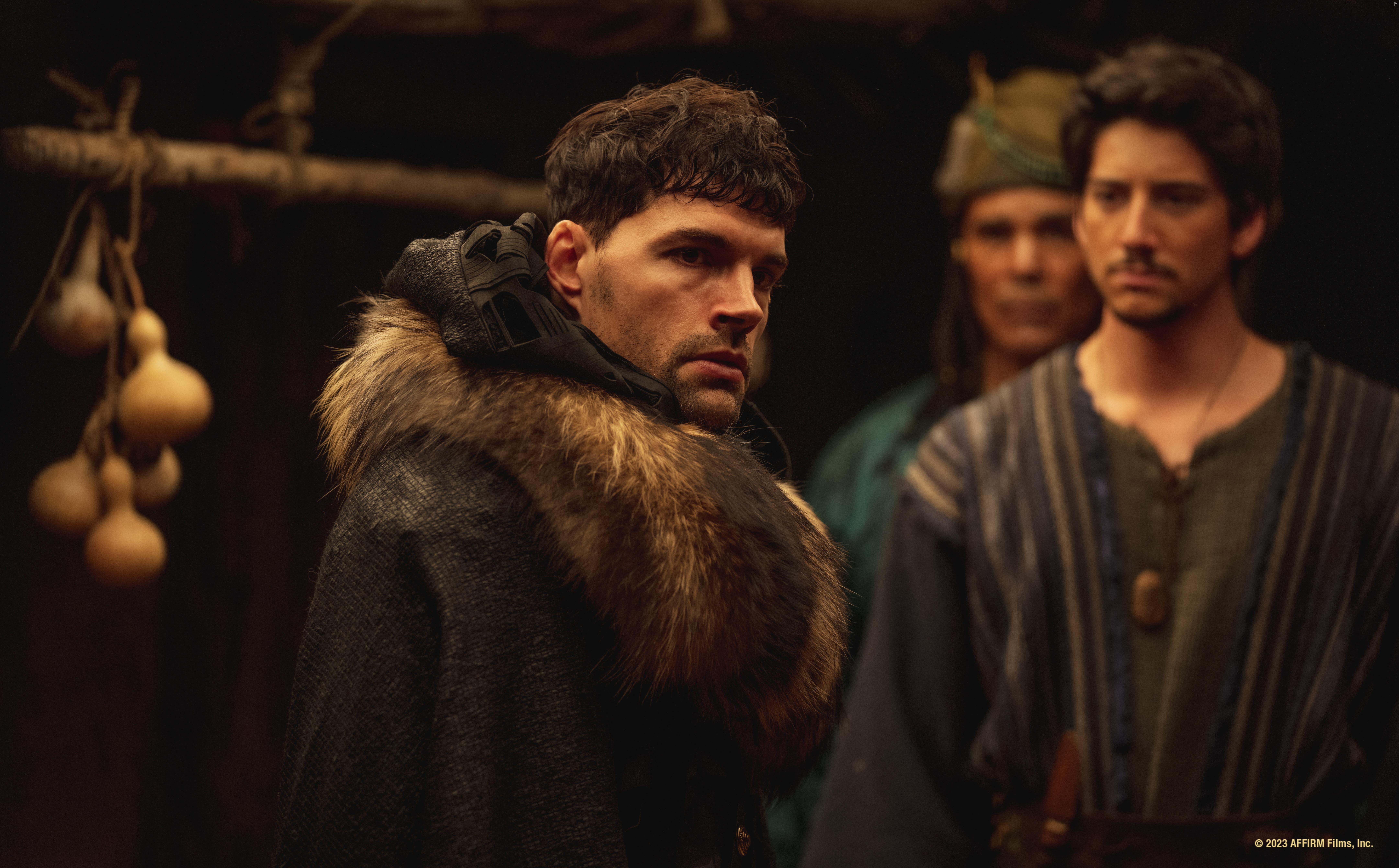 Joel Smallbone and Milo Manheim in Journey to Bethlehem (2023)