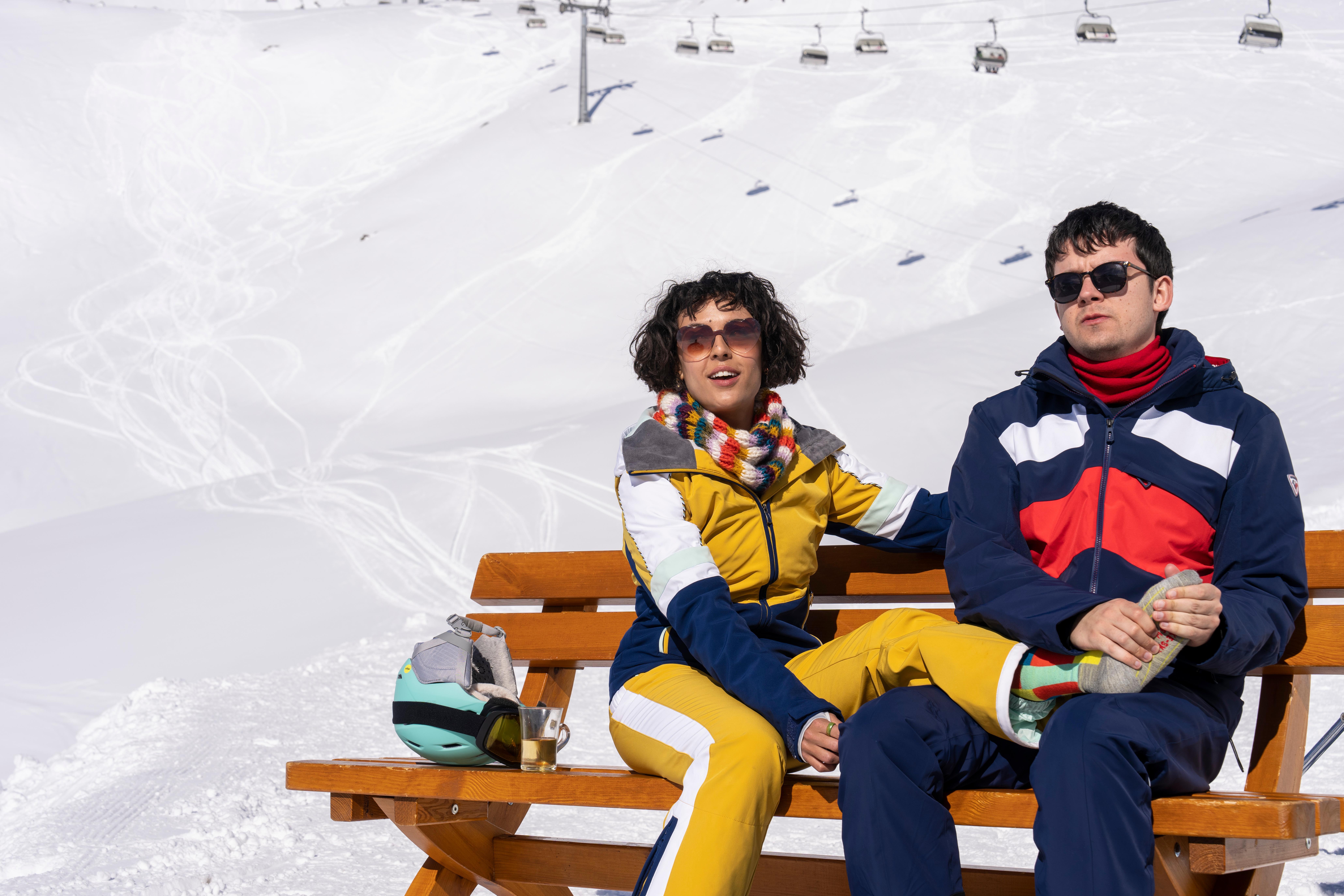 Asa Butterfield and Cora Kirk in Your Christmas or Mine 2 (2023)