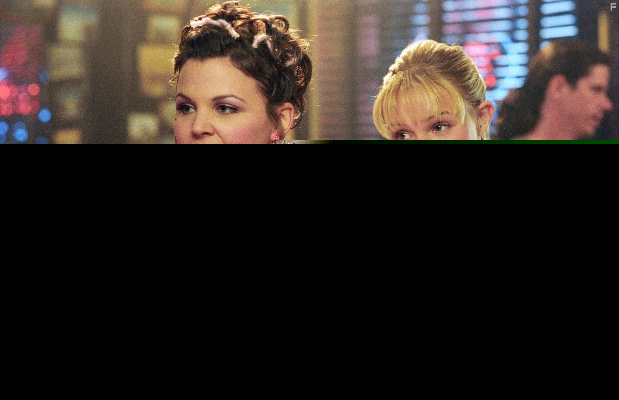 Kate Bosworth and Ginnifer Goodwin in Свидание со звездой (2004)