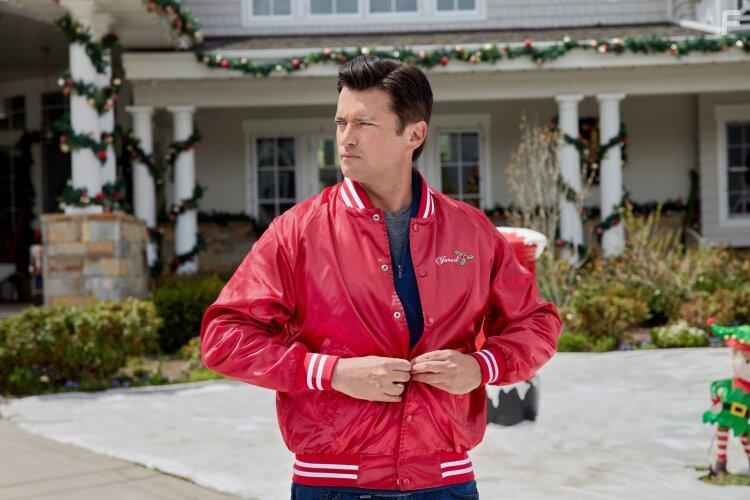 Wes Brown in Haul out the Holly: Lit Up (2023)