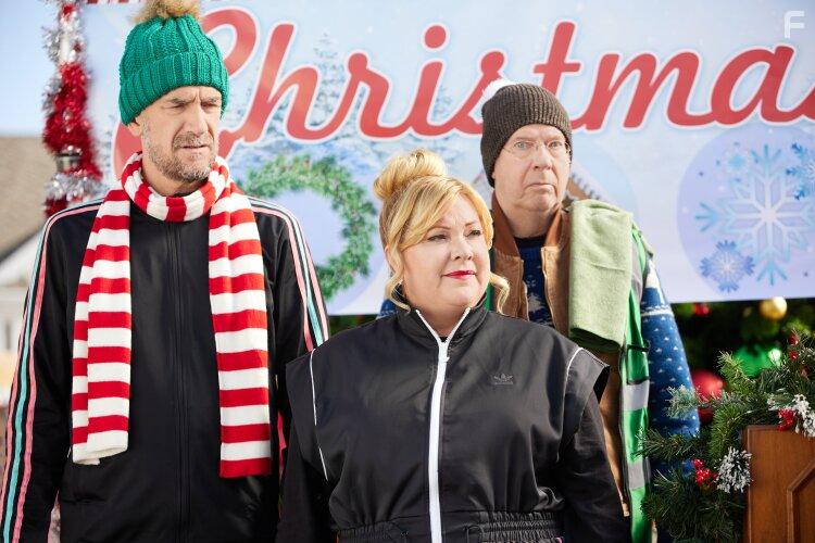 Jennifer Aspen, Stephen Tobolowsky, and Seth Morris in Haul out the Holly: Lit Up (2023)
