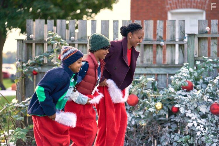 Christmas with a Kiss (2023)