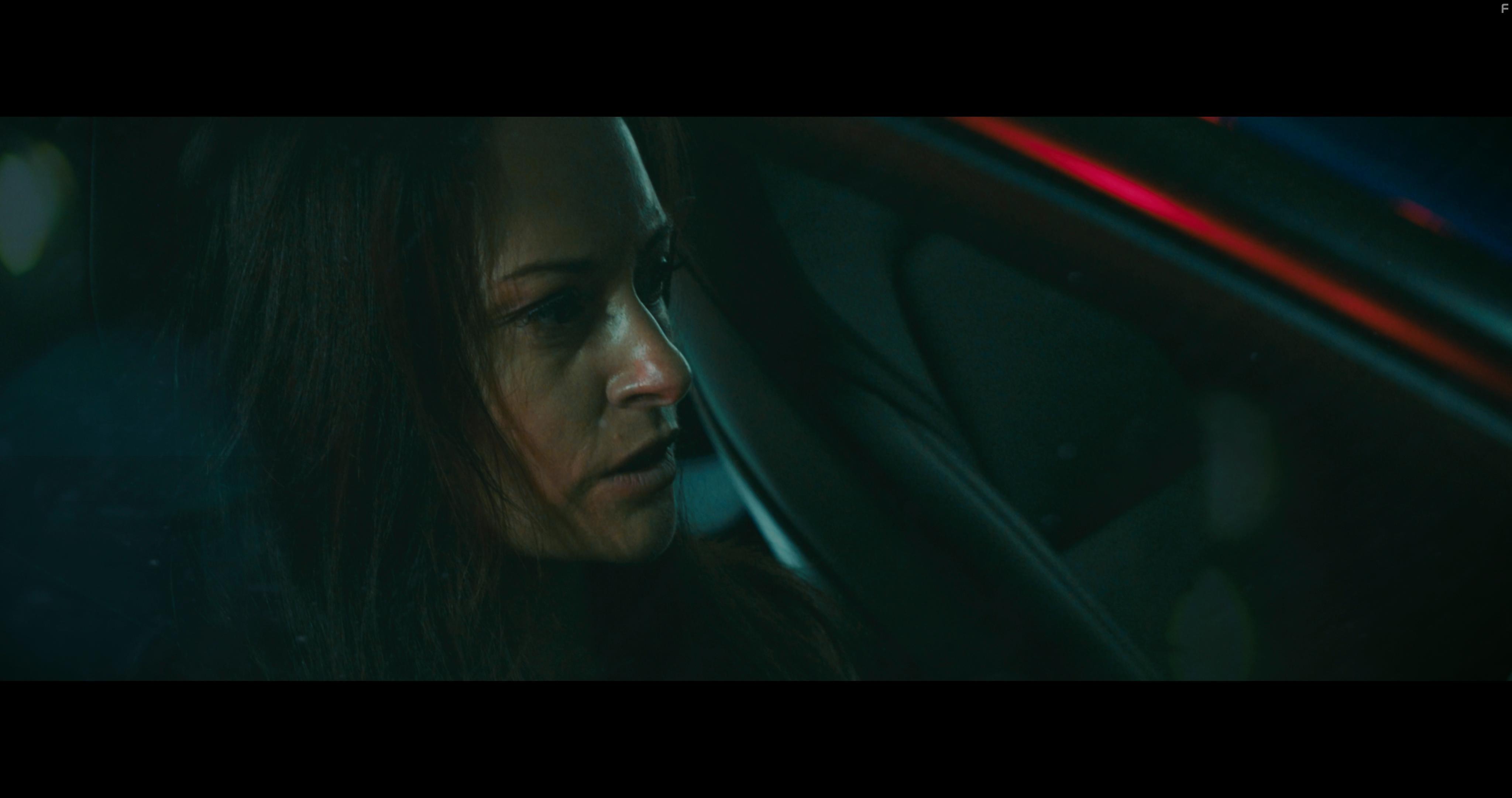 Lauren Metcalfe in Control (2023)