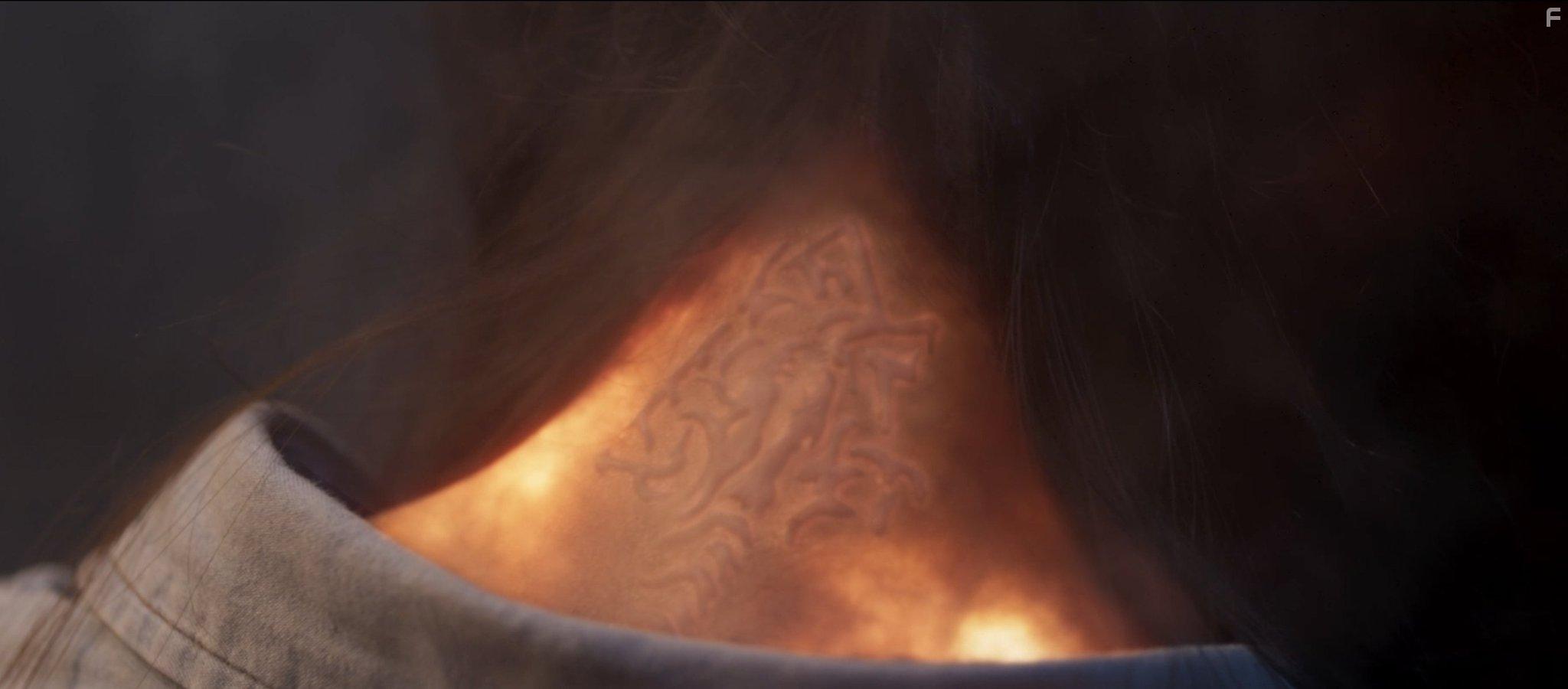 Chelsea Islan in Tira (2023)