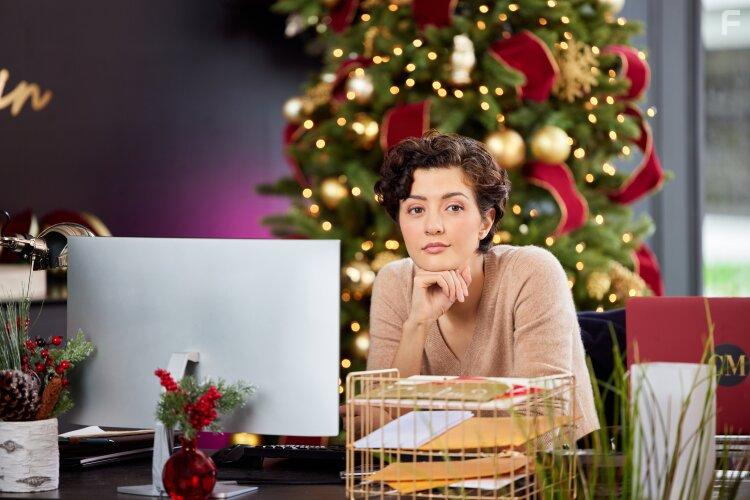 Katie Findlay in Sealed with a List (2023)