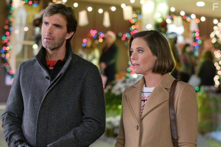 Ashley Williams and Lucas Bryant in Five More Minutes: Moments Like These (2022)