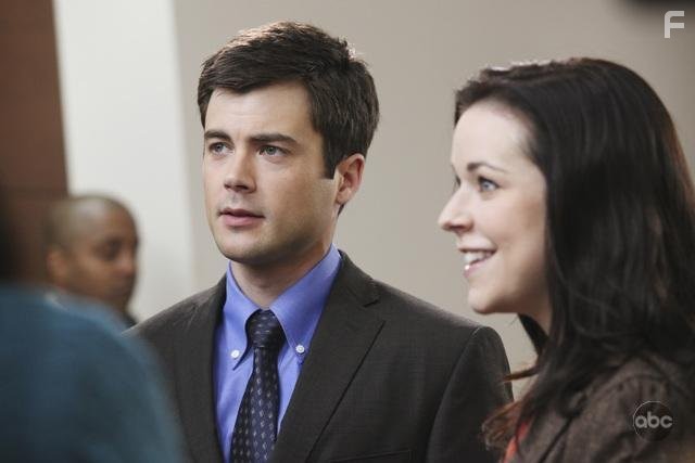 Tina Majorino and Matt Long in The Deep End (2010)