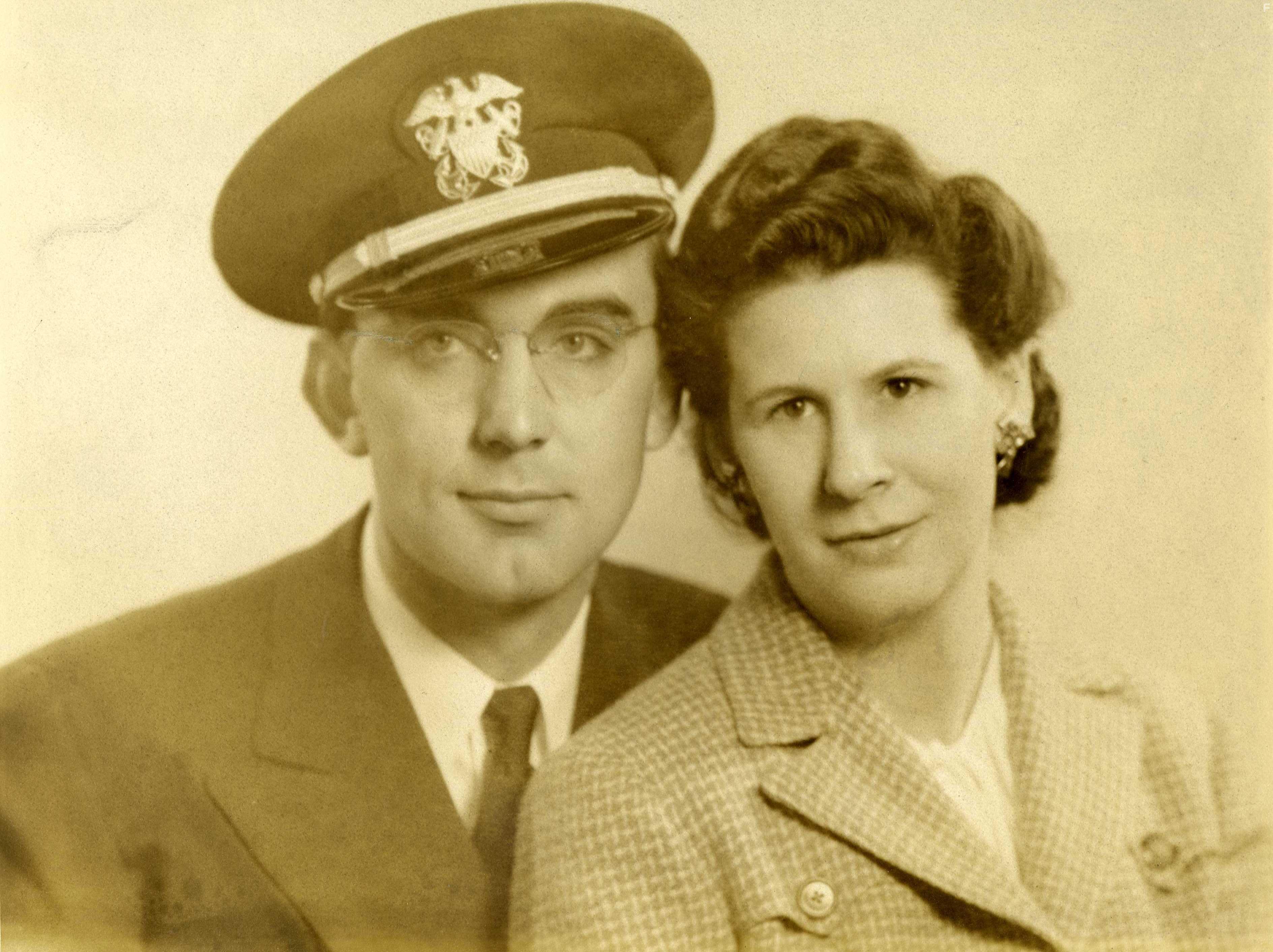 Парни в лодке