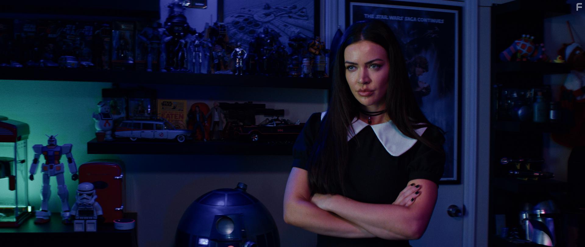 Jessica Ferguson in The Vampire Next Door (2024)