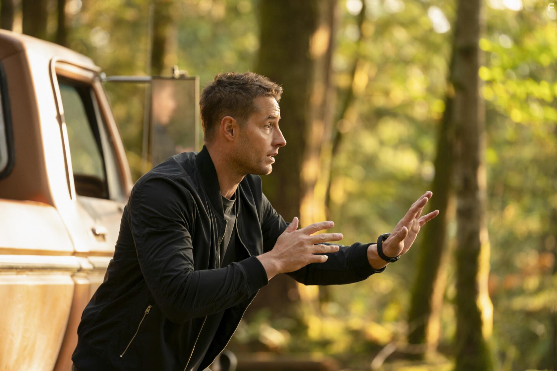 Justin Hartley in Tracker (2024)