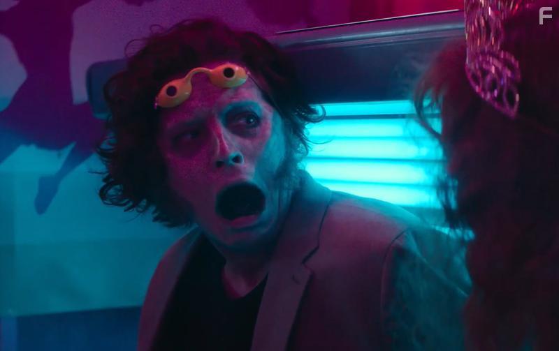 Cole Sprouse and Kathryn Newton in Lisa Frankenstein (2024)