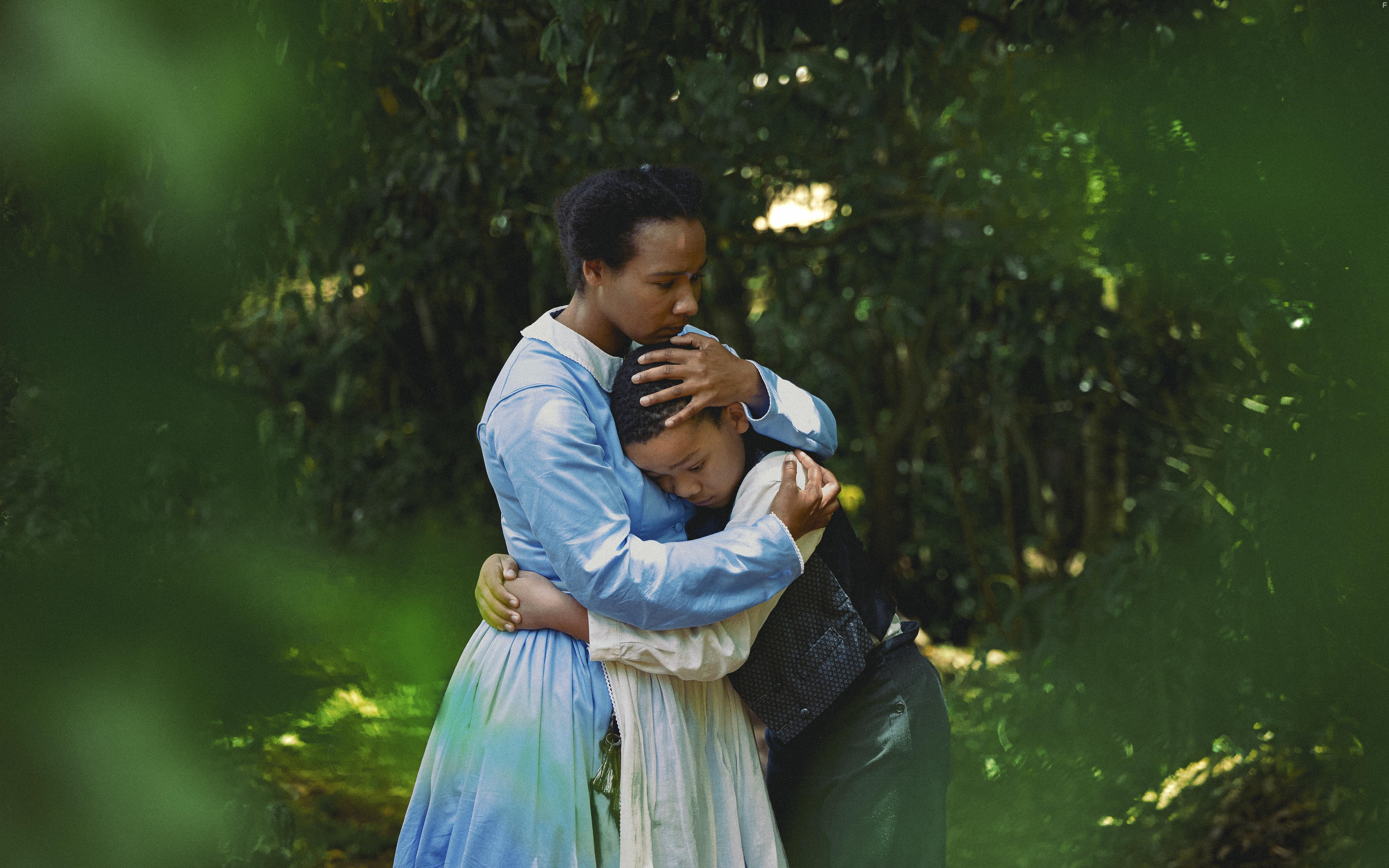 Sara Fanta Traore and Tyler Errol Murray in Viften (2023)
