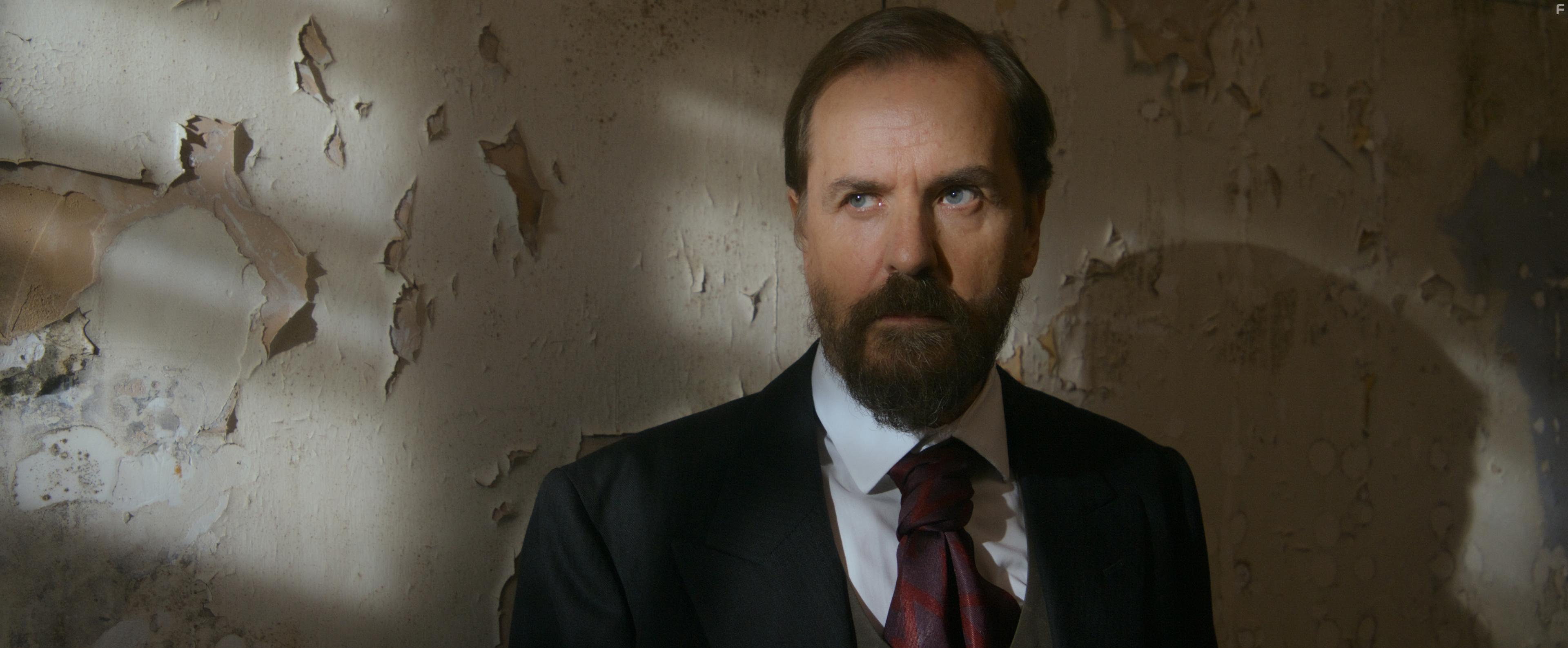 Jonathan Hansler in Frankenstein: Legacy (2024)