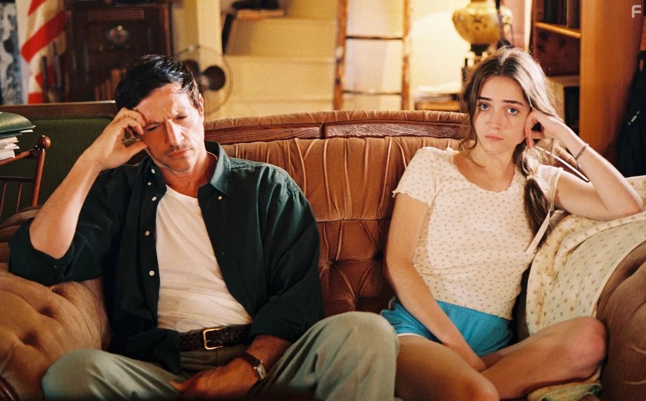 Simon Rex and Talia Ryder in The Sweet East (2023)