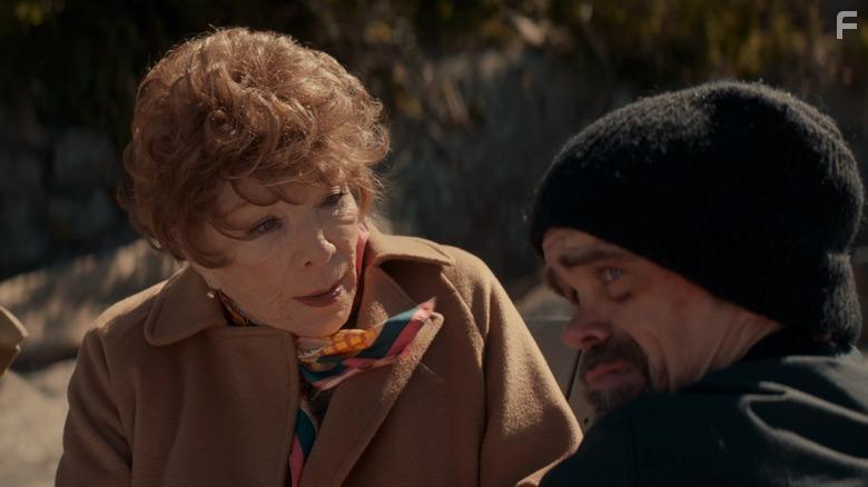Shirley MacLaine and Peter Dinklage in American Dreamer (2022)